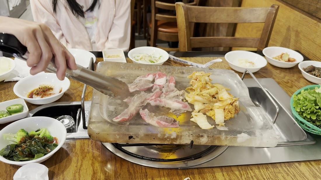 Han Joo (한주) | Korean Barbecue, Authentic Korean food, Cold Noodle, Soju, Lunch